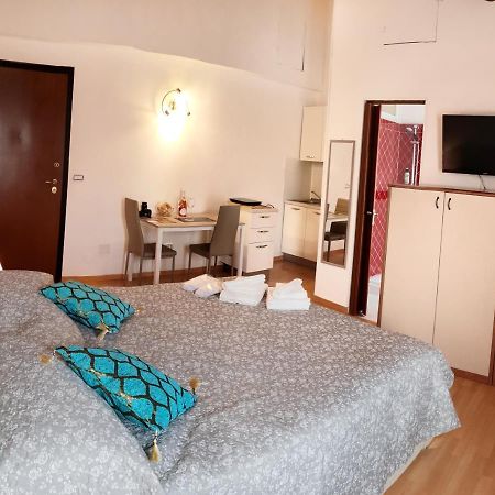 Da Enzo Hotel Desenzano del Garda Exterior foto